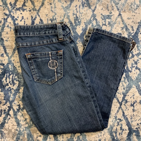 Bebe Kayla Slim Zip Embellished Jean Capri / Cropped Jean - Picture 4 of 11